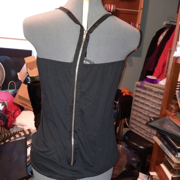 Zipper backed tank top - Picture 2 of 2